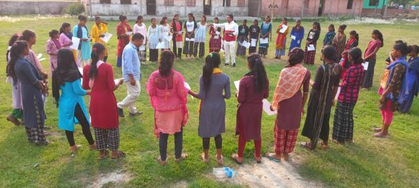 30 girls receive a five-day Peer Counseling training at Ankur Counseling Center